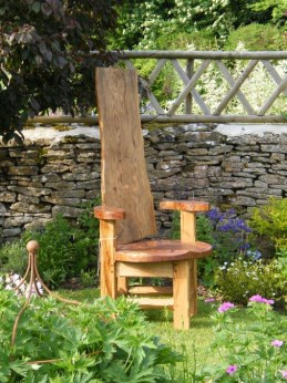 Oak garden throne with burr seat  (available to buy) 