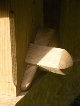 Oak slab bench detail 